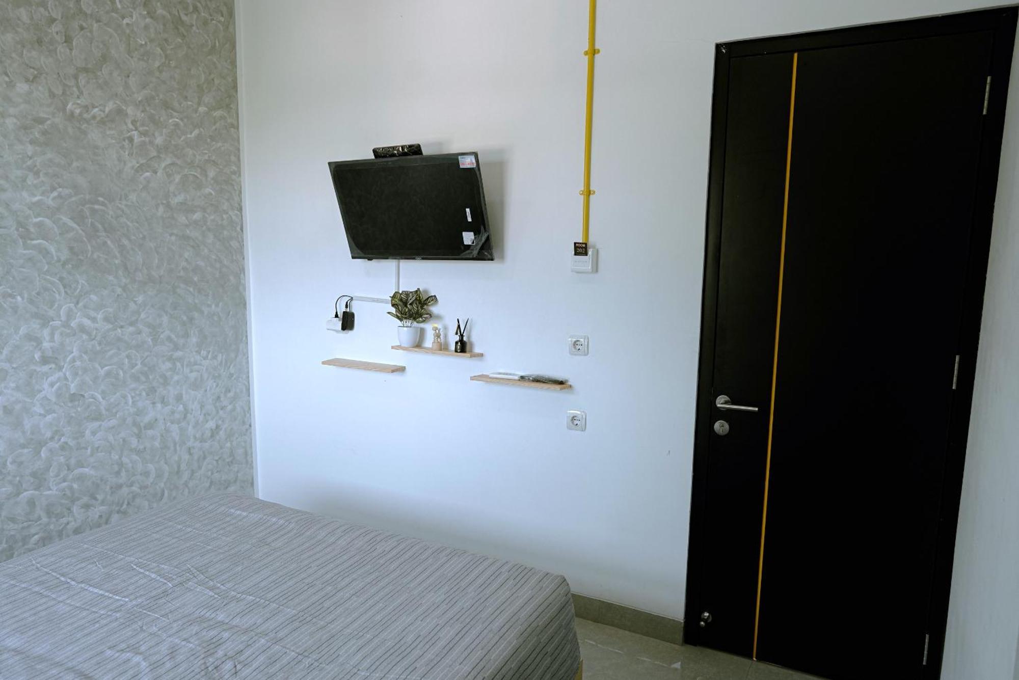 Arlita Guesthouse Cianjur Εξωτερικό φωτογραφία