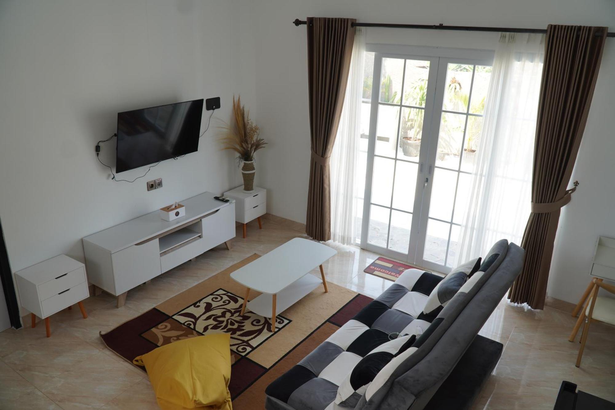 Arlita Guesthouse Cianjur Εξωτερικό φωτογραφία